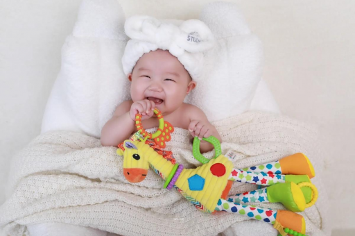 新余宝宝的口欲期 新余宝宝的口欲期